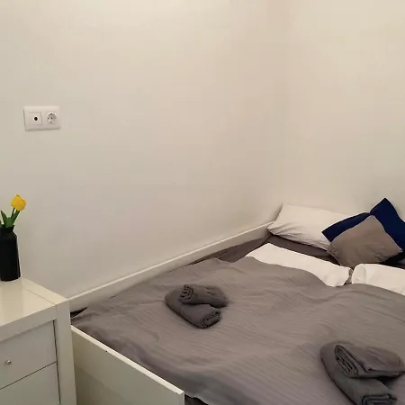 Theodor Tomaj 3bdr Ac Garden Terrace בית נופש בדקסוניטומאי