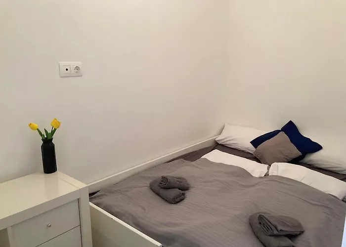 Theodor Tomaj 3bdr Ac Garden Terrace بيت للعطل باداتشونيتوماي