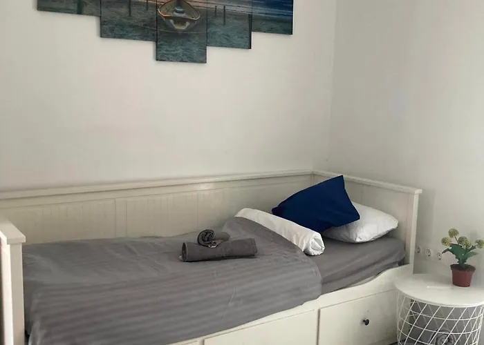 Theodor Tomaj 3bdr Ac Garden Terrace בדקסוניטומאי